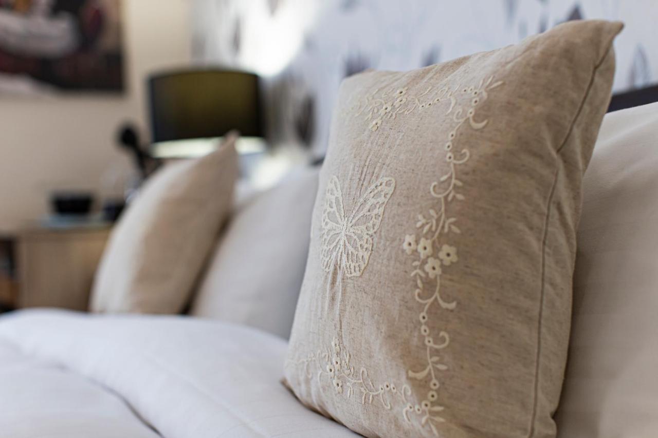 Snooze Bed and Breakfast Λαντούντνο Εξωτερικό φωτογραφία